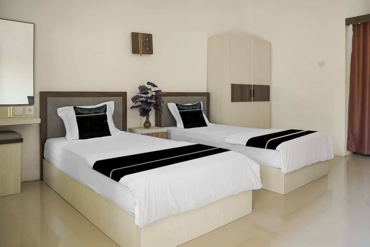 Superior Suite | Free WiFi, bed sheets