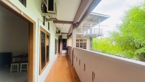 Unclassified image, 4 of 33, button - OYO 95097 Griya Asri Guest House (Depok)