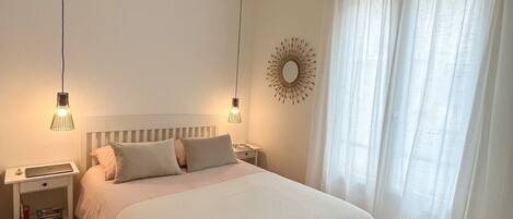 1 bedroom, iron/ironing board, bed sheets