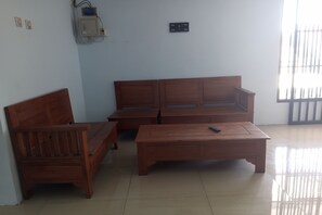 Reception - OYO 95106 A Homestay Syariah (Sambi)