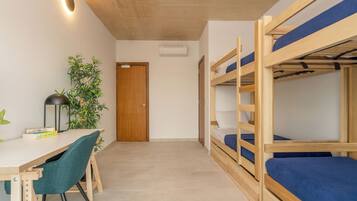 Escritorio y wifi gratis