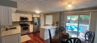 Perfect 3-bedroom townhome in Tysons Corner, Virginia - Close to Washington DC