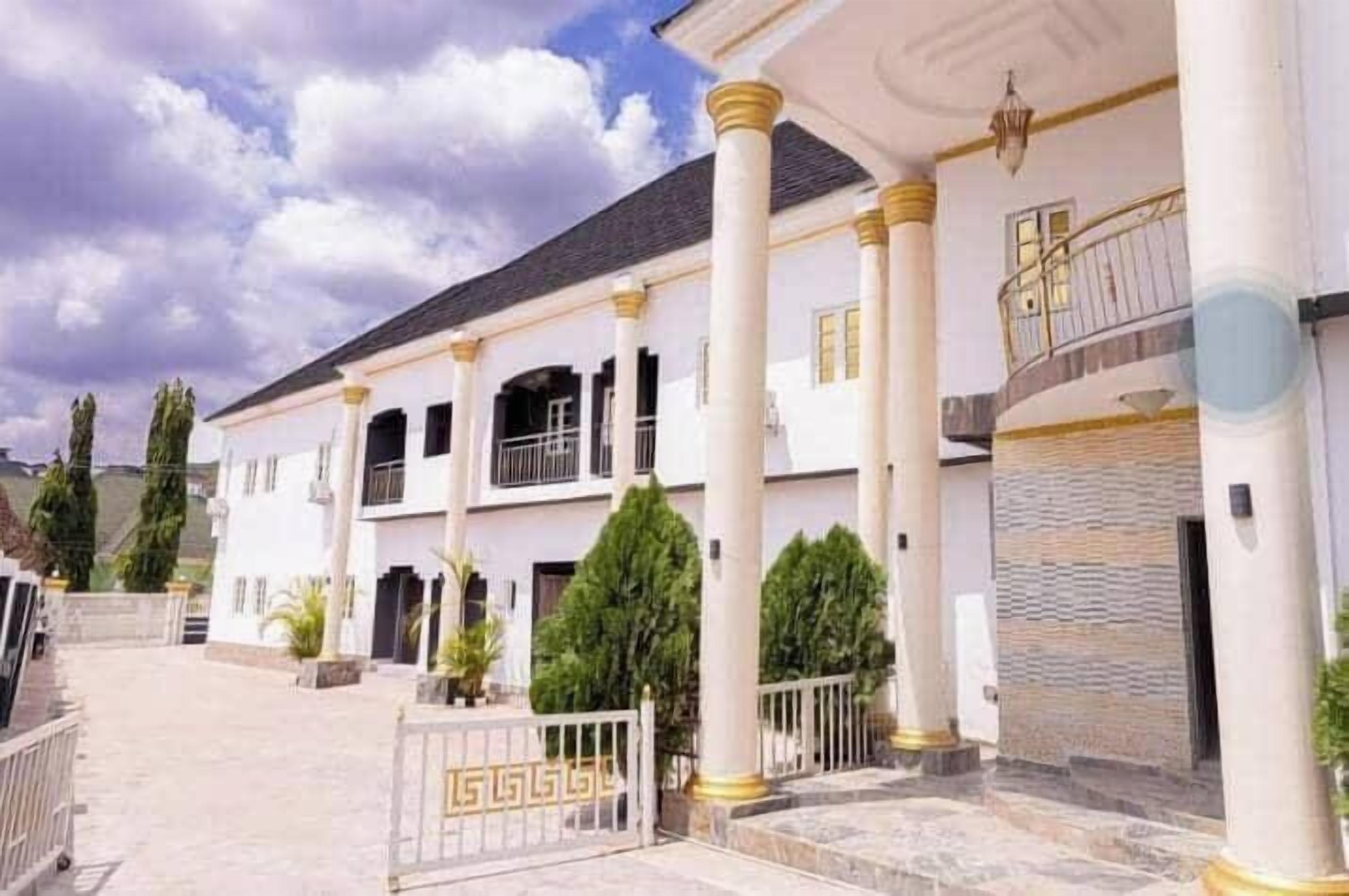 Majoituspaikan julkisivu