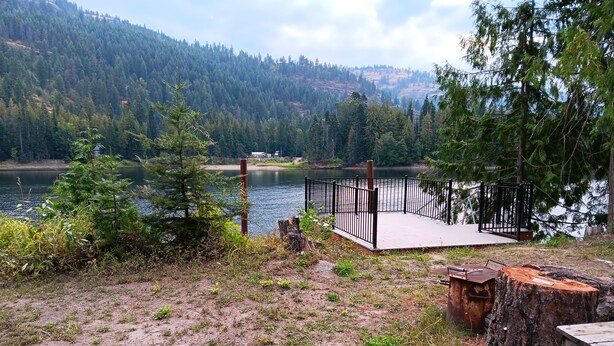 Unclassified image, 1 of 35, button - Rustic cabin built 1880s on the Clark Fork River (Clark Fork)