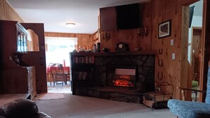 Unclassified image, 2 of 35, button - Rustic cabin built 1880s on the Clark Fork River (Clark Fork)