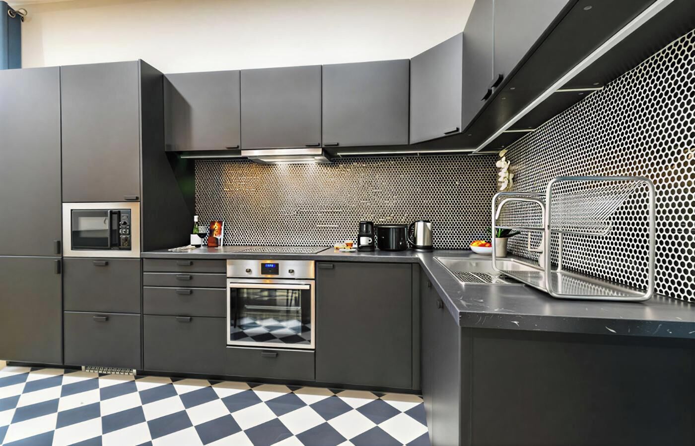 冰箱、微波炉、烤箱、洗碗机