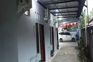 Exterior - OYO 95109 Eksis Homestay Syariah (Simo)