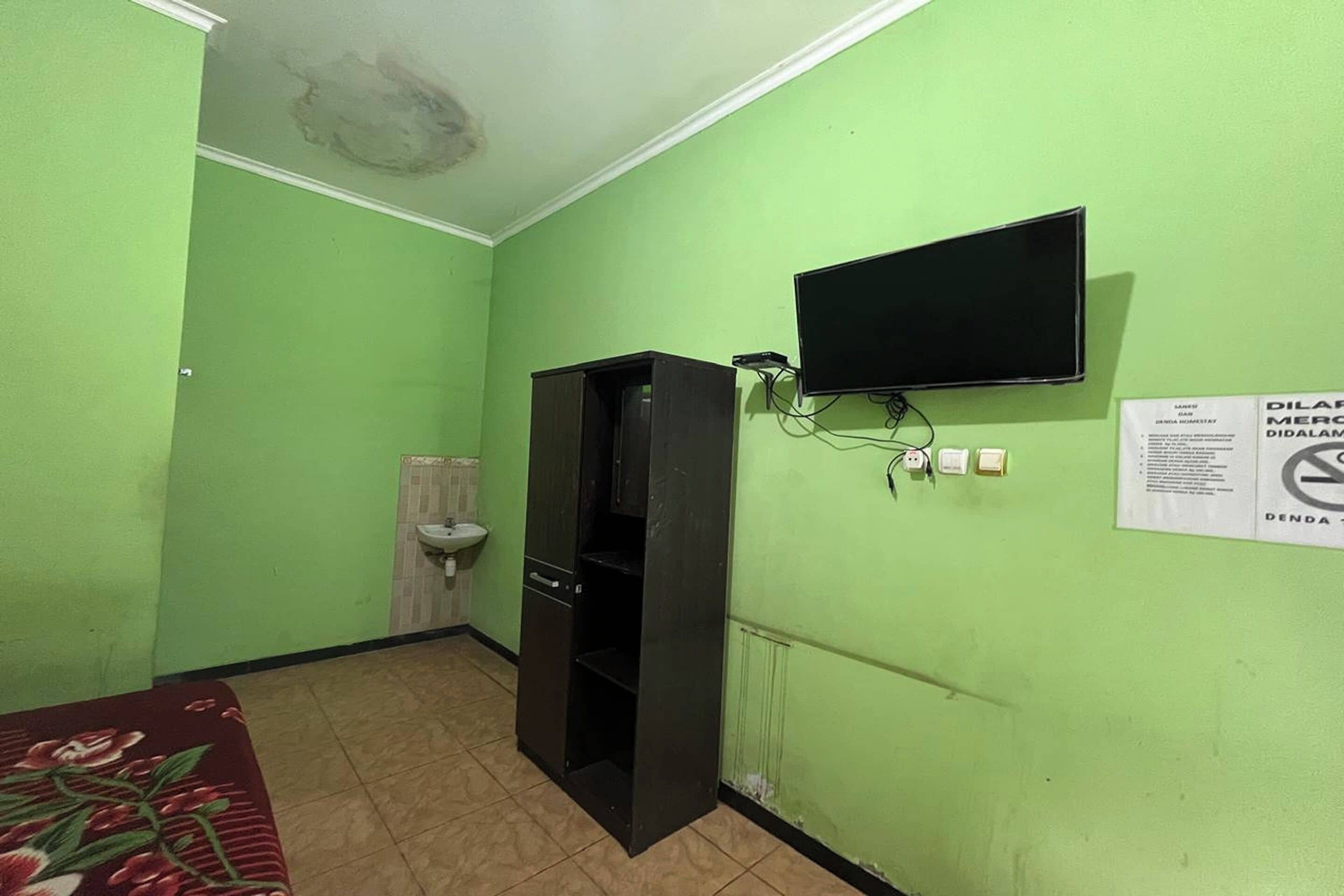 واي فاي مجانًا وملاءات أسرّة