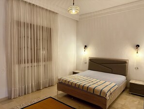 2 bedrooms, iron/ironing board, Internet, bed sheets - La Baïa Cosy (La soukra)