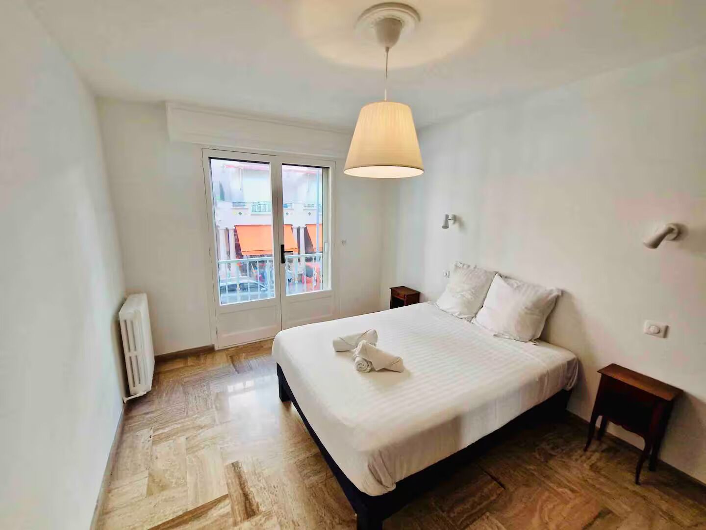 Strykejern/-brett, wi-fi og sengetøy