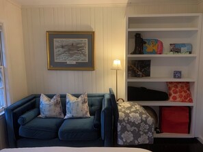 Interior - Lakeside 4BR with Yard 15 mins to Downtown ATL and Emory, 8 mins to Agnes Scott (Decatur)