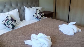 Internet, bed sheets