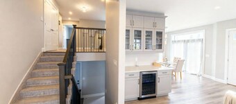 Quiet Country Stay | Full Kitchen & Family Comfort
