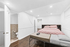 1 chambre, bureau, fer et planche Ă repasser, Wi-Fi