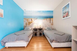 6 bedrooms, iron/ironing board, WiFi, bed sheets - EVASION SEINE ET FORET (Vaux-le-Pénil)