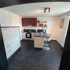 Fridge, microwave, oven, stovetop - My Altstadt Domizil - Domizil "Freiraum" (Hallenberg)