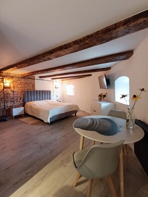 1 غرفة نوم وواي فاي وملاءات أسرّة