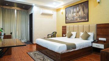 Executive Double Room | Free WiFi