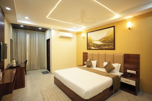 Hotel MM Prestige Raipur 
