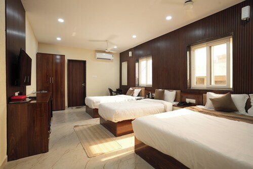 Hotel MM Prestige Raipur 