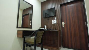 Double Room | Free WiFi