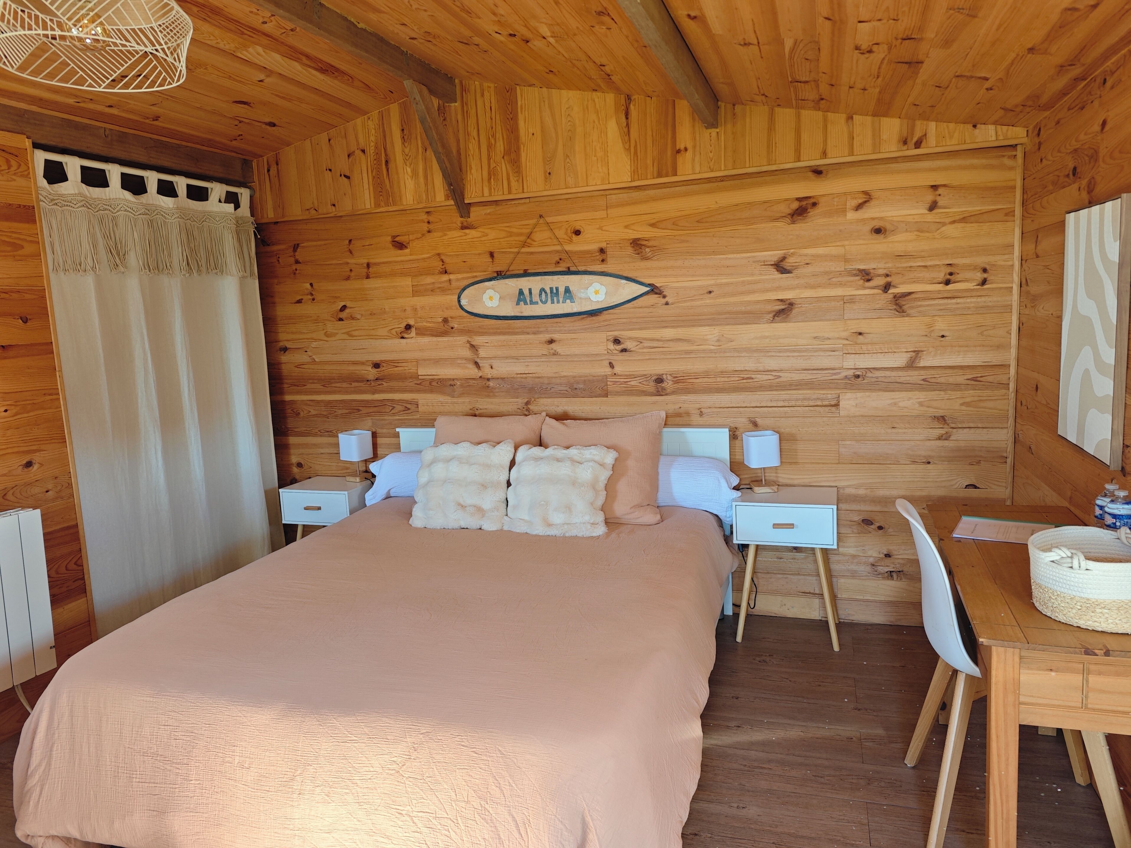 1 chambre, bureau, lit parapluie, Wi-Fi gratuit