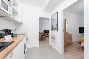 Private kitchenette - Warsaw Old Town Brzozowa (Warsaw)