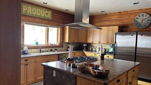 Micro-ondas, fogão, cooktop, lava-louças