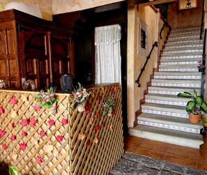Property entrance - Casa Barrilete (Antigua Guatemala)