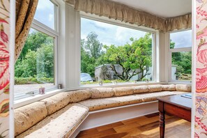 Interior - Country House Near Loch Earn (Lochearnhead)