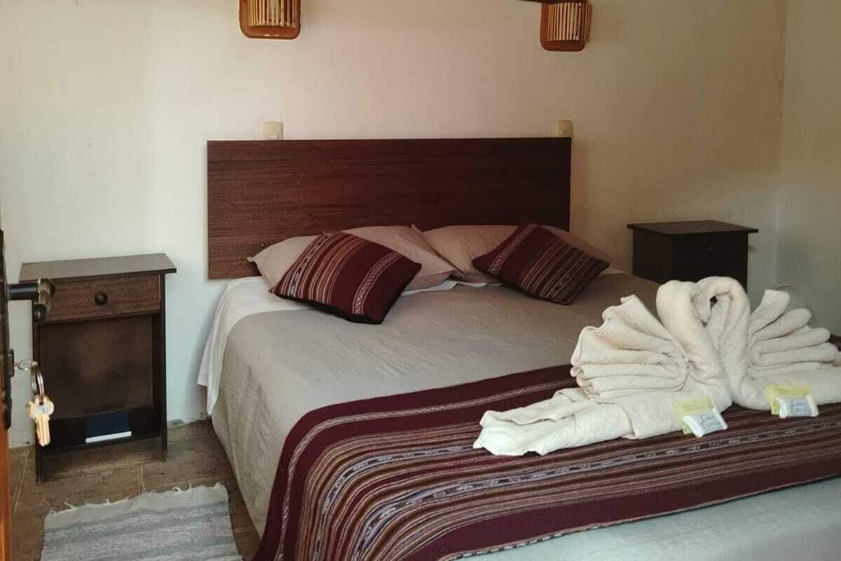 Free WiFi, bed sheets