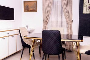 Economy Apartment, Balcony, City View | In-room dining - Triple J's Apartment  (Benin City)