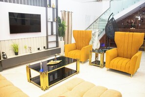 Living area - Triple J's Apartment  (Benin City)