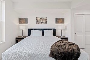 4 bedrooms, desk, iron/ironing board, travel cot - River Fly-In Duo | 4BR | Runway View (Merritt Island)