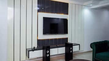 Luxury Apartment, Balcony, City View | Living area