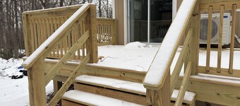 Newly Renovated Cozy & Chic 3-bedroom house near Lake Wallenpaupack