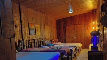 Acesso à internet, roupa de cama