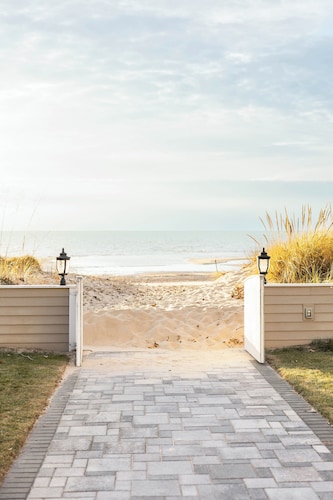 Carriage House Couples Retreat