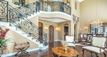 Spacious 4-bedroom house in excellent Santa Clarita with AC