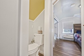 Hair dryer, towels - LOCATION~Walk 2 SeaLife&Parks~Perfect 4 Families (Seward)