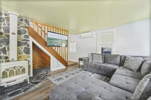 TV - LOCATION~Walk 2 SeaLife&Parks~Perfect 4 Families (Seward)
