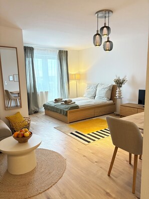 WiFi, bed sheets - Top designer apartment I Very central I Perfect for work & family up to 4 pers (Graben-Neudorf)