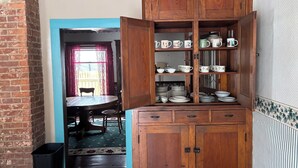 Unclassified image, 4 of 30, button - Victorian home built in 1834. (Union City)