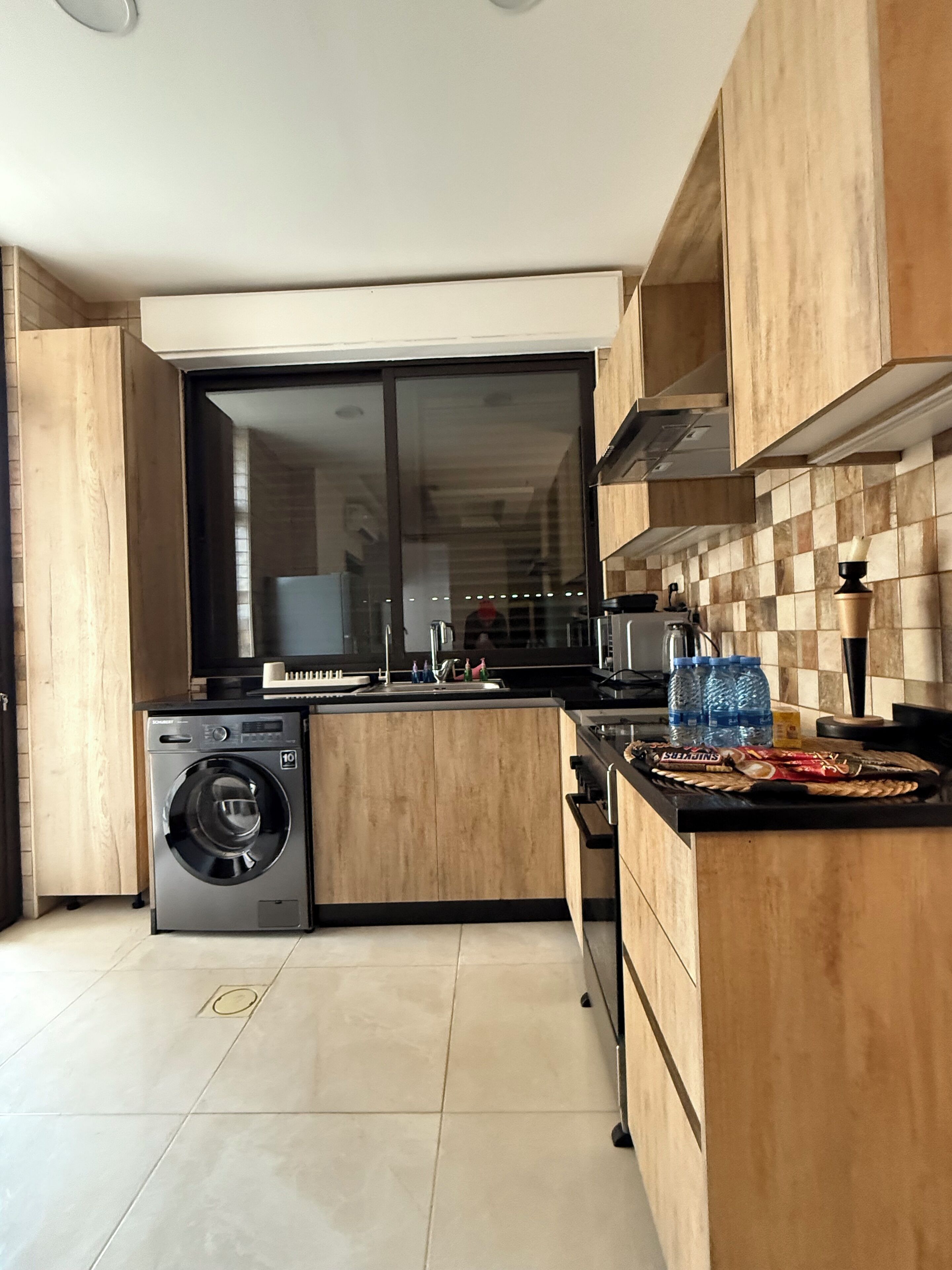 Mikrobølgeovn, ovn og kokeplater