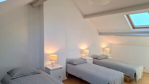 2 sovrum, strykjärn/strykbräda, wi-fi och sängkläder