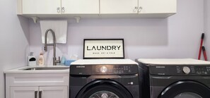 Interior - Charming Deluxe Room (Brampton)