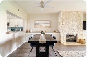 Dining - Casa Solera in Desert Falls- Bike, Golf Tennis Gym & Pools- Coachella & El Paseo (Palm Desert)