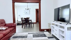 Living area - Updated Home: Min From Airport: Cozy Duplex Unit (Cleveland)