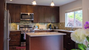 Unclassified image, 4 of 49, button - Surrey Family Home w/ Patio & Garden – 3BR 2BA (Surrey)