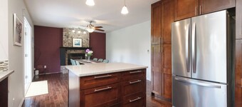 Surrey Family Home w/ Patio & Garden – 3BR 2BA